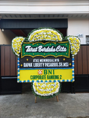 Papan Bunga Duka di Sumur Pacing